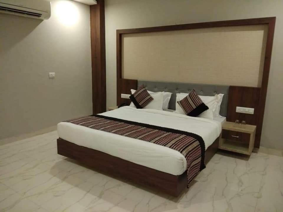 Hotel Hill Vista אודייפור מראה חיצוני תמונה