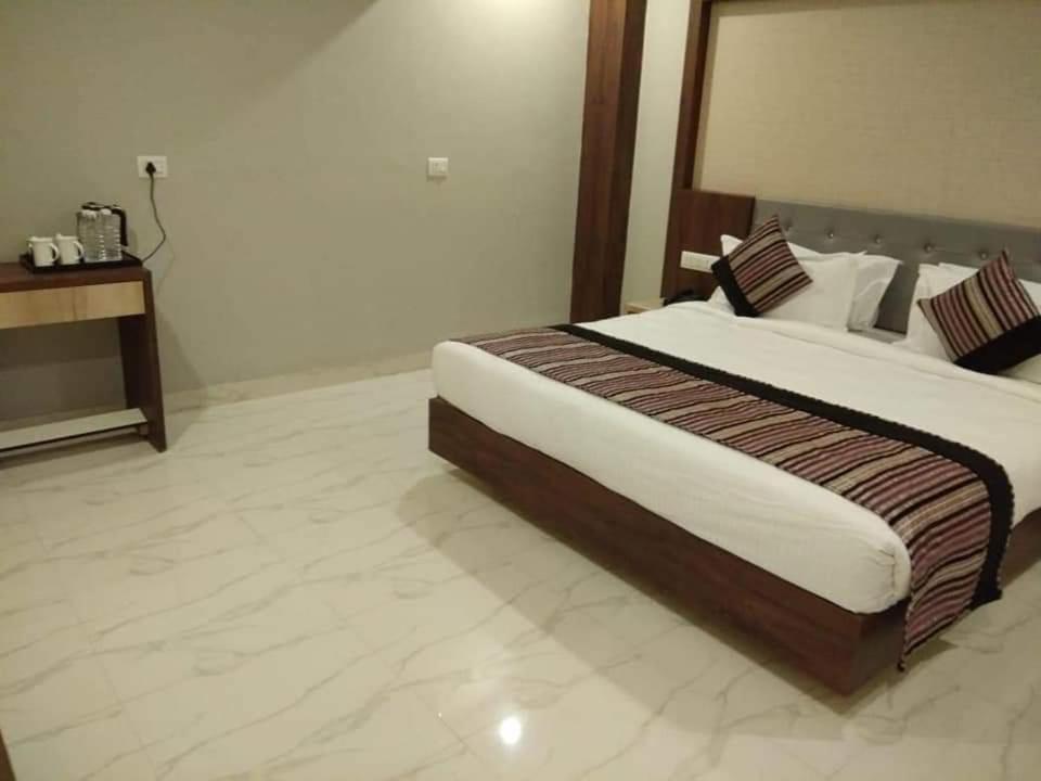 Hotel Hill Vista אודייפור מראה חיצוני תמונה